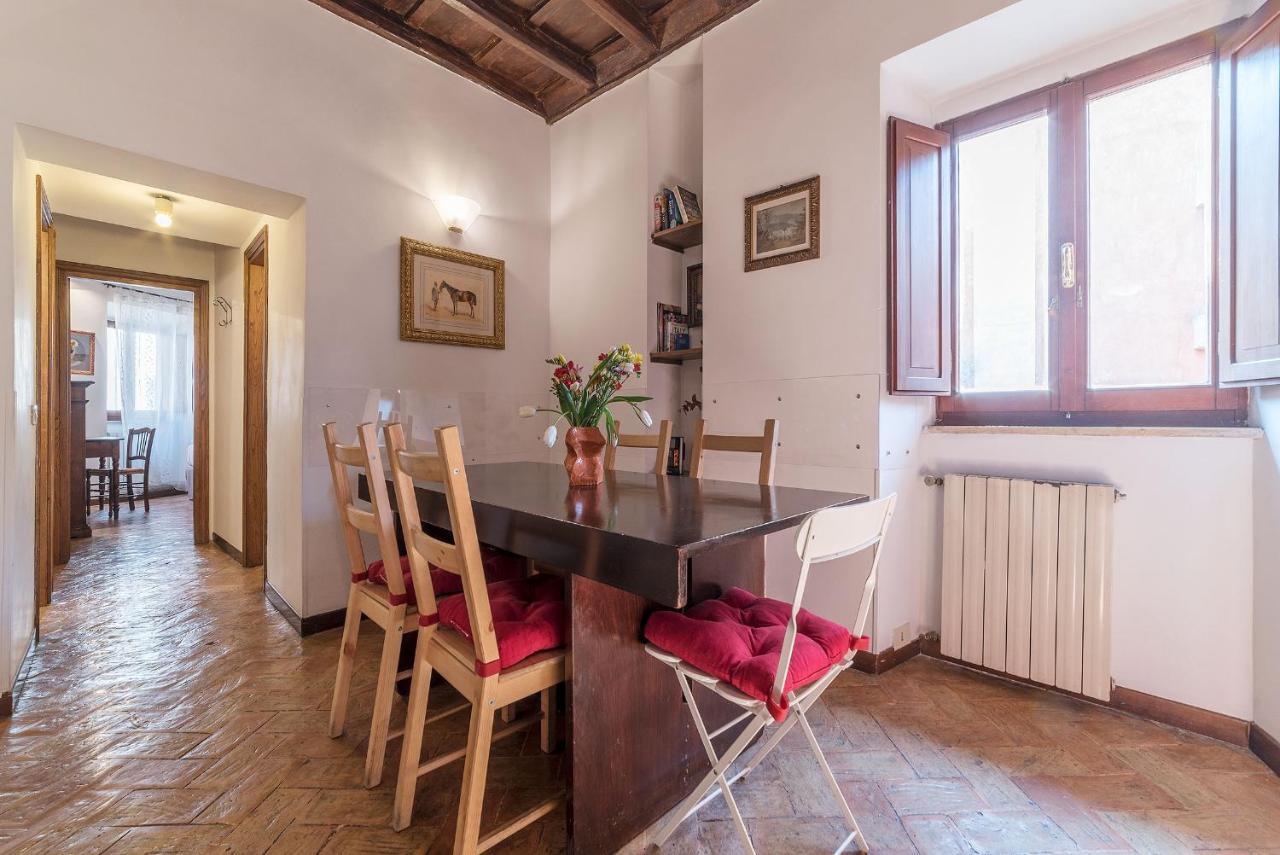 Apartamento By The Charming Piazza Navona - Fromhometorome Roma