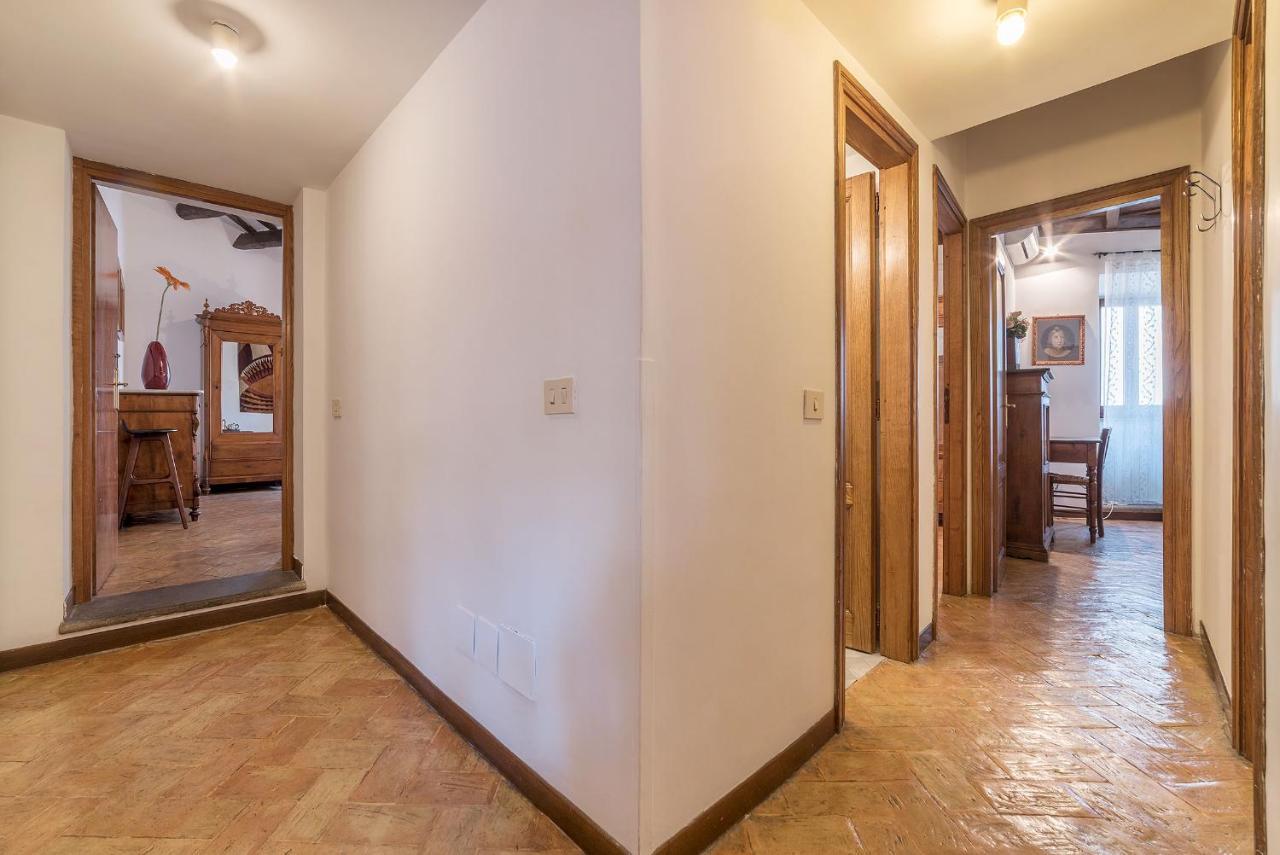 Apartamento By The Charming Piazza Navona - Fromhometorome *